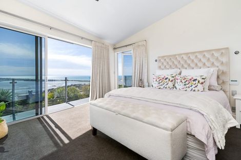 Photo of property in 1 Ti Kouka Eco Lane, Redcliffs, Christchurch, 8081