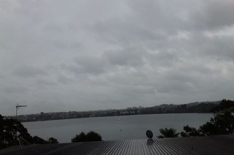 Photo of property in 2 The Promenade, Takapuna, Auckland, 0622