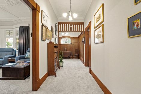 Photo of property in 241 Bay View Road, Saint Clair, Dunedin, 9012