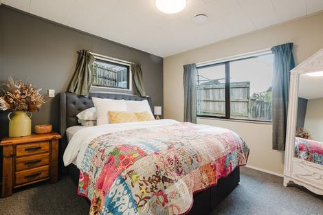 Photo of property in 28 Pringle Place, Nawton, Hamilton, 3200