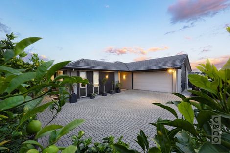 Photo of property in 11 Canoe Lane, Riverhead, 0820