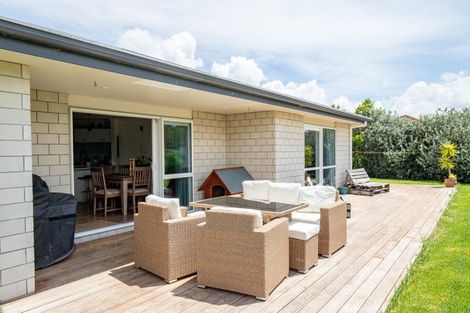 Photo of property in 59 Darlington Street, Ngatea, 3503