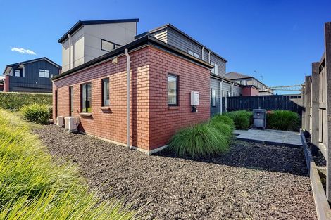 Photo of property in 7/15 Onukutara Place, Huntington, Hamilton, 3281
