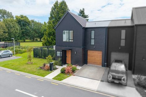 Photo of property in 17 Reakes Crescent, Wallaceville, Upper Hutt, 5018