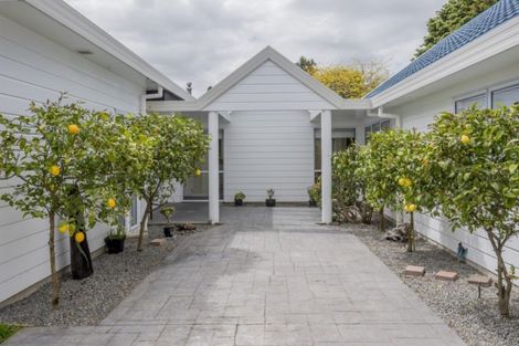 Photo of property in 33 Wi Pere Street, Manakau, Levin, 5573