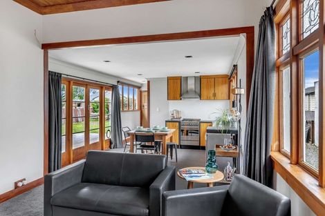 Photo of property in 12 Irving Street, Gore, 9710