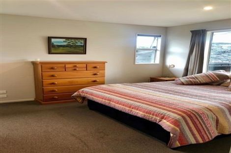 Photo of property in 28 Ngawhatu Road, Stoke, Nelson, 7011