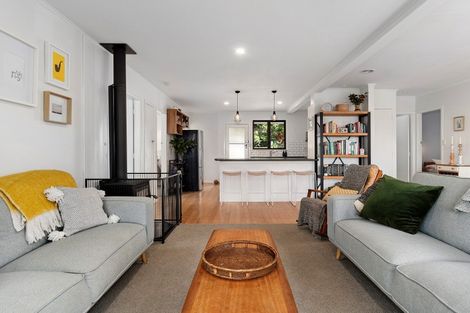 Photo of property in 265a Waitaha Road, Welcome Bay, Tauranga, 3112