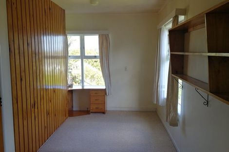 Photo of property in 25 Williamson Avenue, Belmont, Auckland, 0622