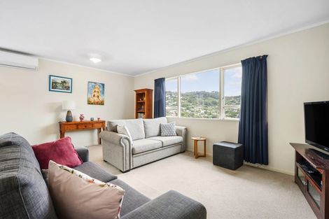 Photo of property in 4 Chancellor Way, Crofton Downs, Wellington, 6035