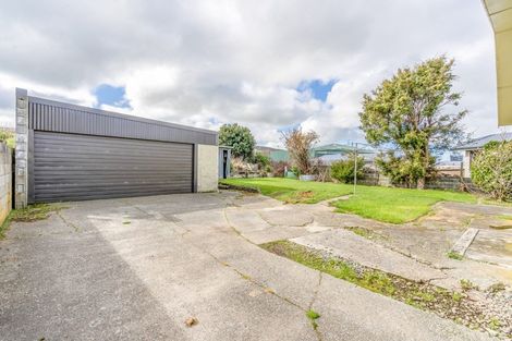 Photo of property in 10 Gimblett Street, Waikiwi, Invercargill, 9810