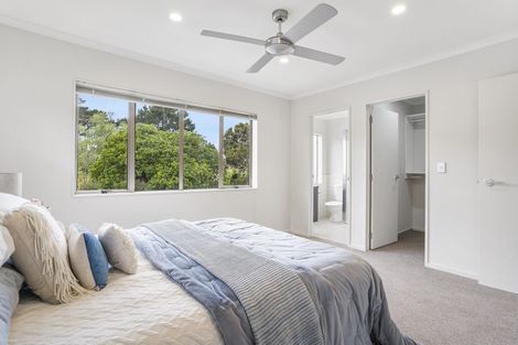 Photo of property in 115 Baverstock Road, Flat Bush, Auckland, 2016