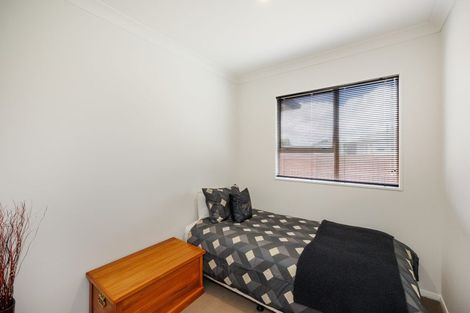 Photo of property in 23 Sutherland Crescent, Westbrook, Palmerston North, 4412