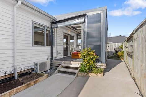 Photo of property in 11 Kamahi Crescent, Papamoa Beach, Papamoa, 3118