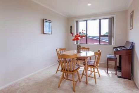 Photo of property in 17 Armagh Road, Blockhouse Bay, Auckland, 0600