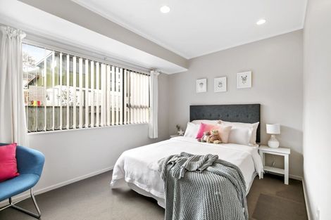 Photo of property in 4/8 City View Terrace, Birkenhead, Auckland, 0626