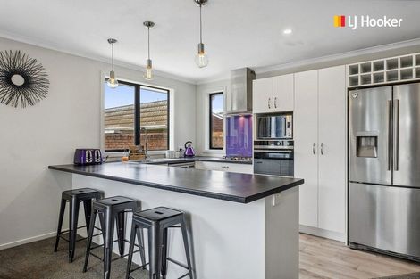 Photo of property in 35 Thorn Street, Caversham, Dunedin, 9012