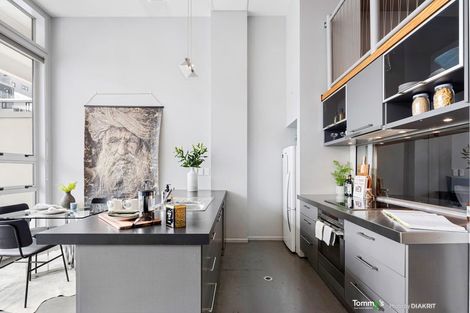 Photo of property in Stadium Garden Flats, 104/107 Thorndon Quay, Pipitea, Wellington, 6011