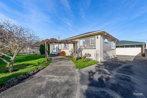 Photo of property in 32 Mcparland Street, Ebdentown, Upper Hutt, 5018