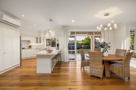 Photo of property in 16 Elder Lane, Bethlehem, Tauranga, 3110