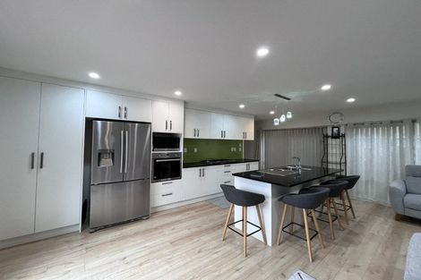 Photo of property in 32 Exler Place, Avondale, Auckland, 0600