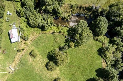 Photo of property in 1182 Opaki Kaiparoro Road, Mauriceville, Masterton, 5882