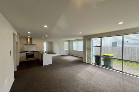 Photo of property in 15 Hakaro Way, Takanini, 2112