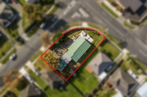 Photo of property in 132 Kowhai Street, Naenae, Lower Hutt, 5011