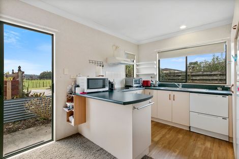 Photo of property in 7c Gledstane Road, Katikati, 3129