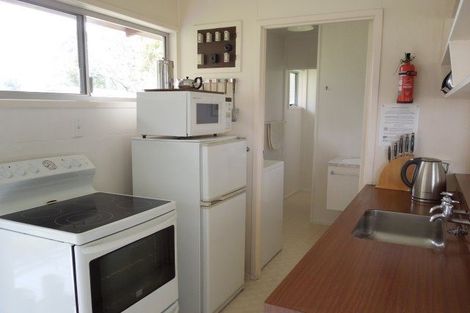 Photo of property in 156 One Tree Point Road, One Tree Point, 0118