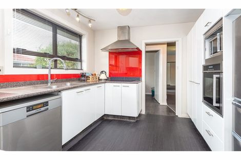 Photo of property in 37 Fern Drive, Halswell, Christchurch, 8025