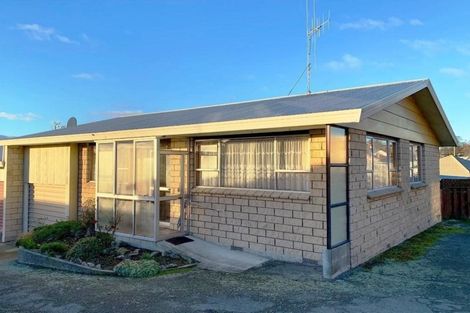 Photo of property in 2/12 Douglas Street, Highfield, Timaru, 7910