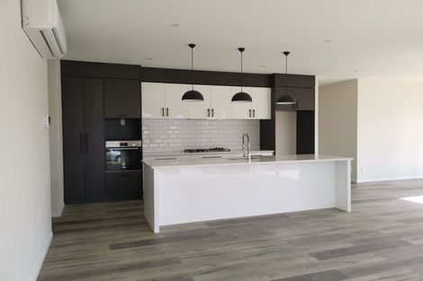 Photo of property in 11 Raymond Grace Avenue, Huapai, Kumeu, 0810