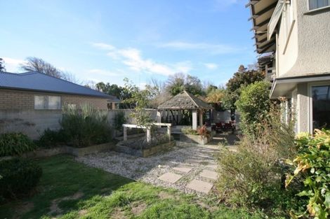 Photo of property in 50 Banks Avenue, Dallington, Christchurch, 8061