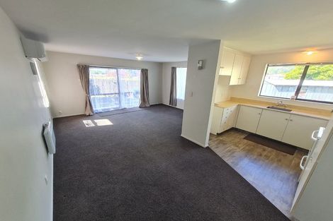 Photo of property in 2/44 Laing Crescent, Heathcote Valley, Christchurch, 8022