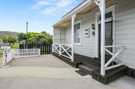 Photo of property in 9 Corbett Street, Paeroa, 3600