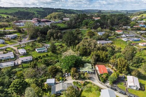 Photo of property in 31 Johnston Road, Kawakawa, 0210