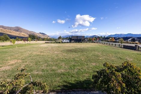 Photo of property in 12 Deans Drive, Wanaka, 9305