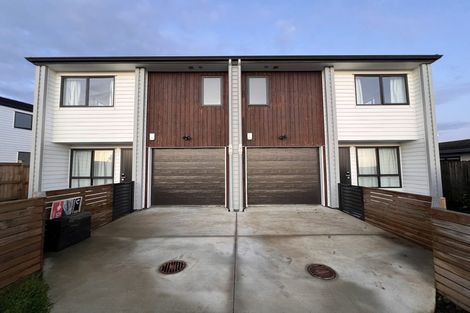 Photo of property in 130d Bradbury Road, Botany Downs, Auckland, 2010