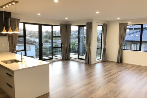 Photo of property in 11d Manuwai Road, Torbay, Auckland, 0630