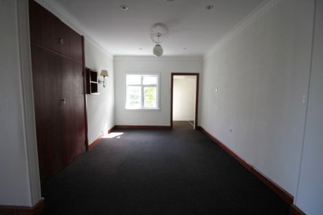 Photo of property in 362 Oxford Street, Levin, 5510