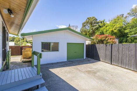 Photo of property in 30 Hookway Grove, Paraparaumu, 5032