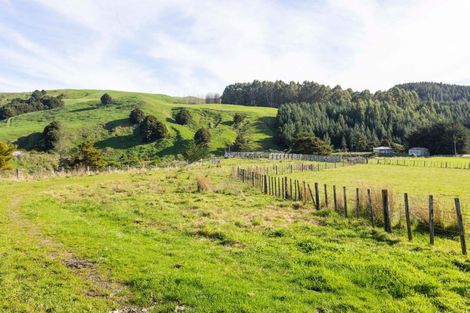 Photo of property in 496 Pukeatua Road, Dannevirke, 4975