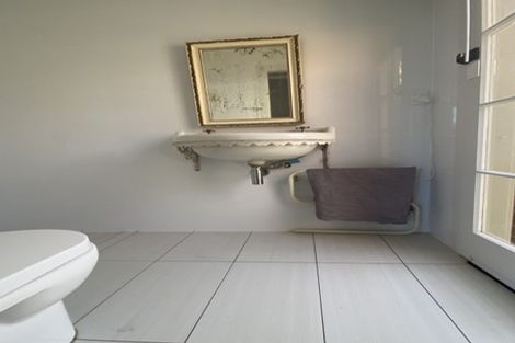 Photo of property in 62 Kuratawhiti Street, Greytown, 5712