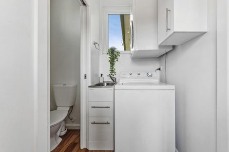 Photo of property in 31 Prossers Road, Saint Martins, Christchurch, 8022