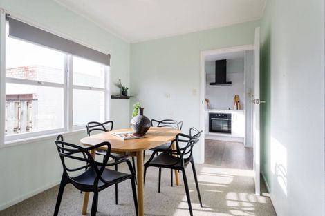 Photo of property in 58 Vardon Road, St Andrews, Hamilton, 3200