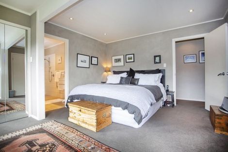 Photo of property in 614 Harbour View Road, Whangamata, 3620