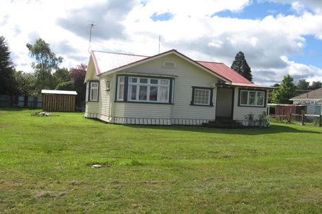 Photo of property in 2 Ballance Street, Raetihi, 4632