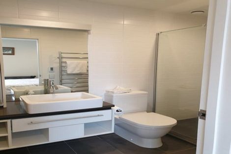 Photo of property in Patent 326 Apartments, 103h/326 Evans Bay Parade, Hataitai, Wellington, 6021