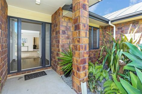 Photo of property in 24 Seagrove Road, Waiau Pa, Pukekohe, 2679